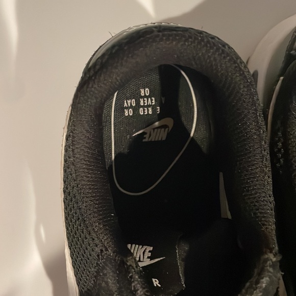 Nike Air Max - Picture 5 of 7